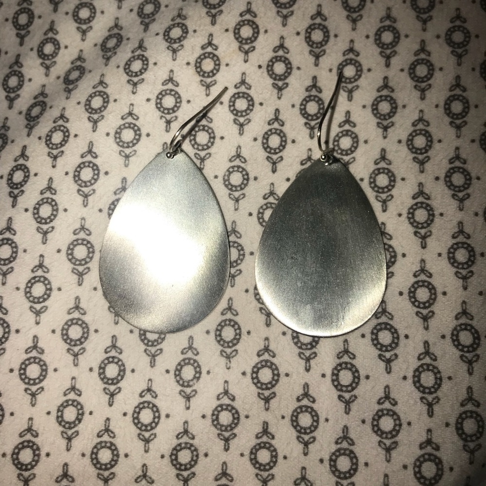 Brushed Silver Teardrop Earrings!